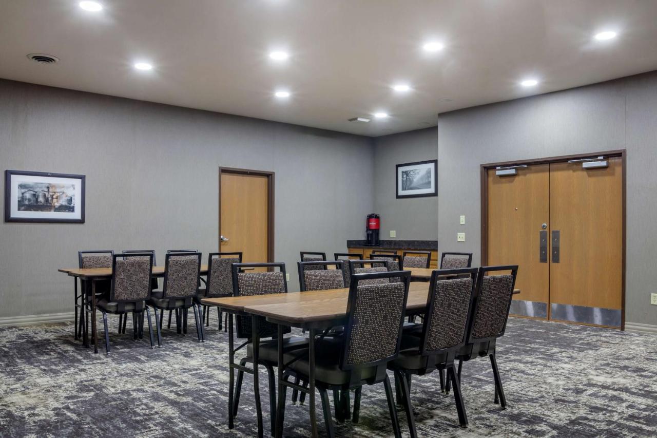 Best Western Plus Sparta Trail Lodge Экстерьер фото